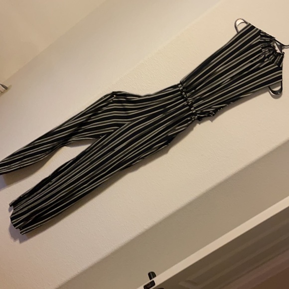 Romper - Picture 2 of 3